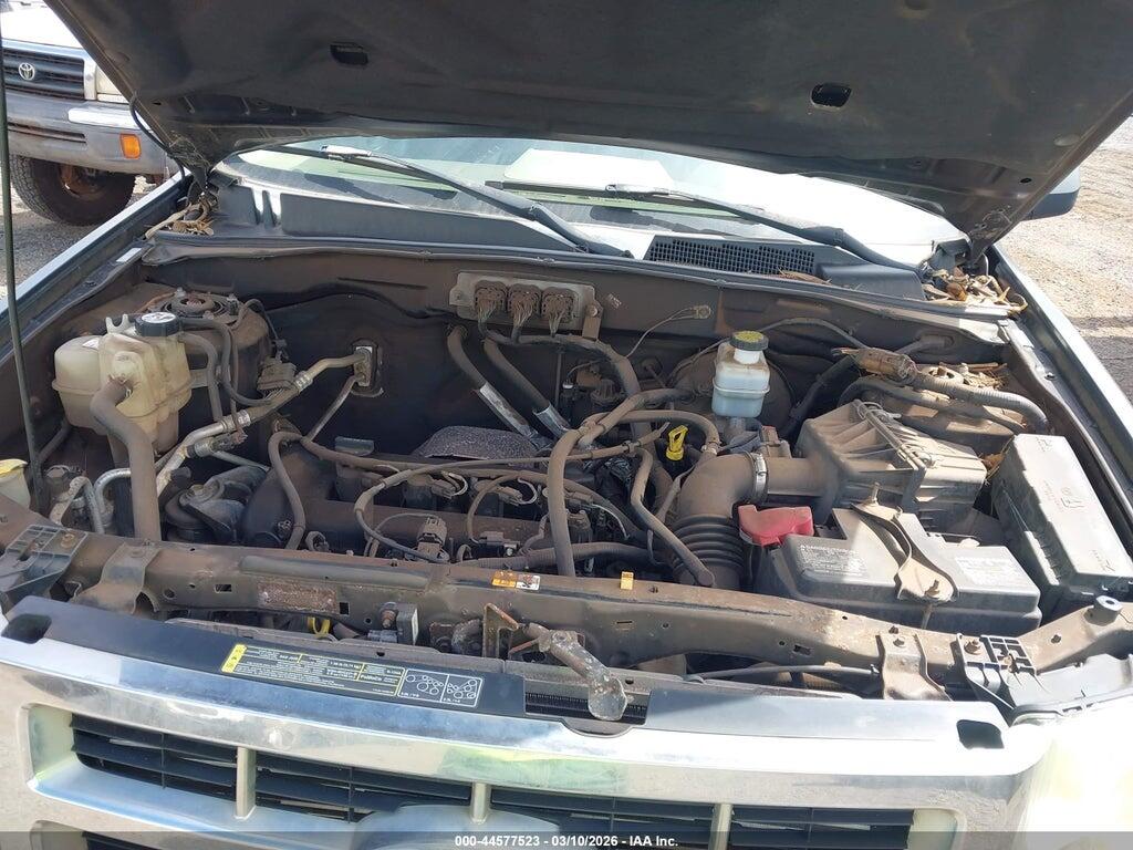 1FMCU02Z08KC17136 2008 FORD ESCAPE photo no. 10
