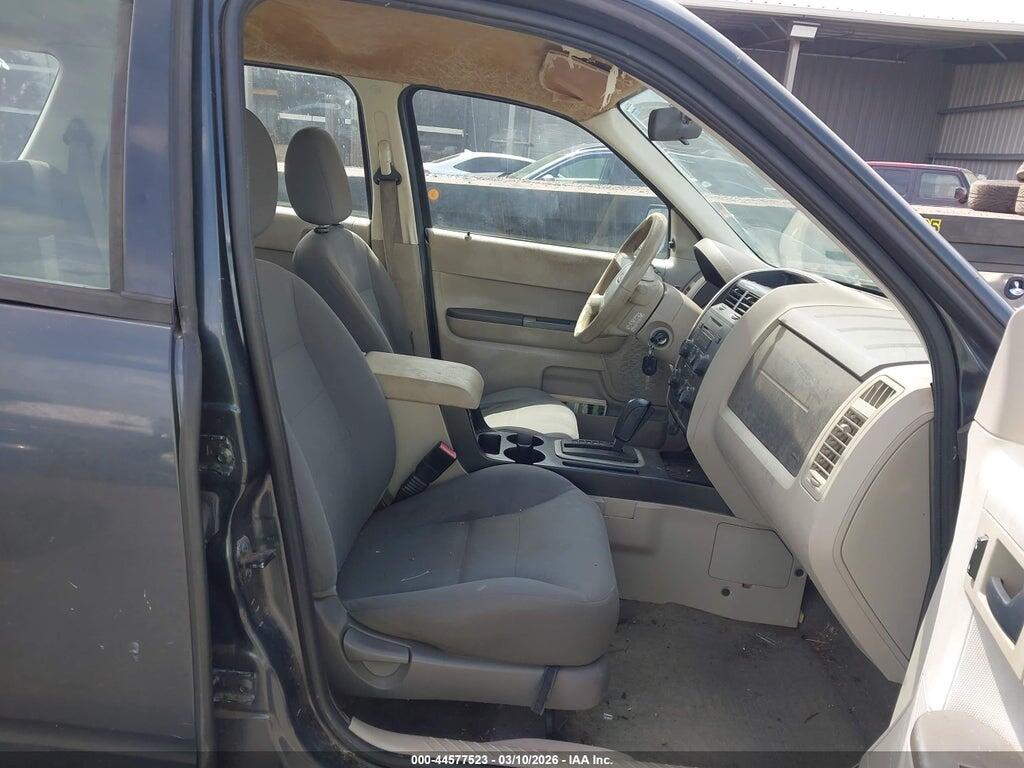 1FMCU02Z08KC17136 2008 FORD ESCAPE photo no. 5