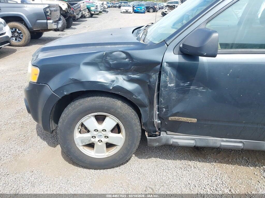 1FMCU02Z08KC17136 2008 FORD ESCAPE photo no. 6