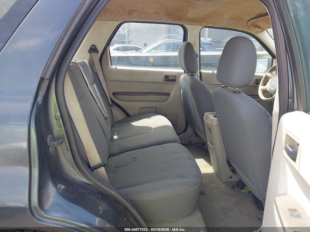 1FMCU02Z08KC17136 2008 FORD ESCAPE photo no. 8