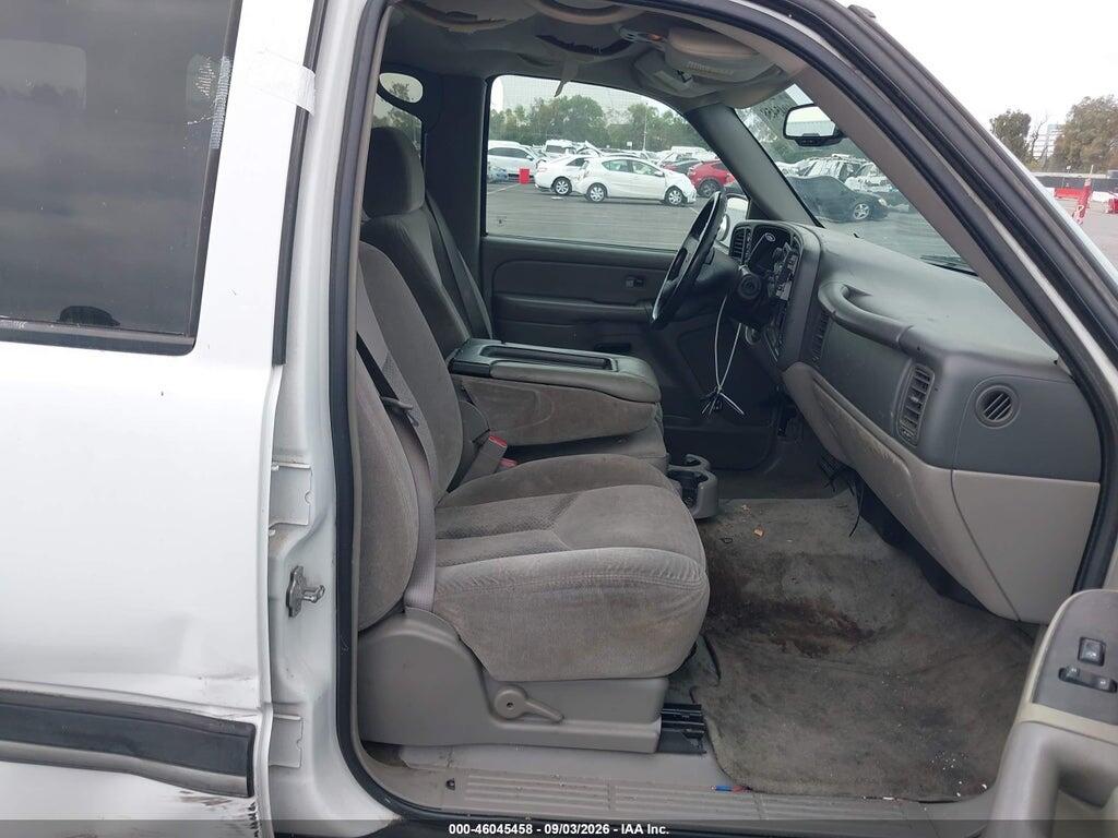 3GNFK16T94G330353 2004 CHEVROLET SUBURBAN 1500 photo no. 5