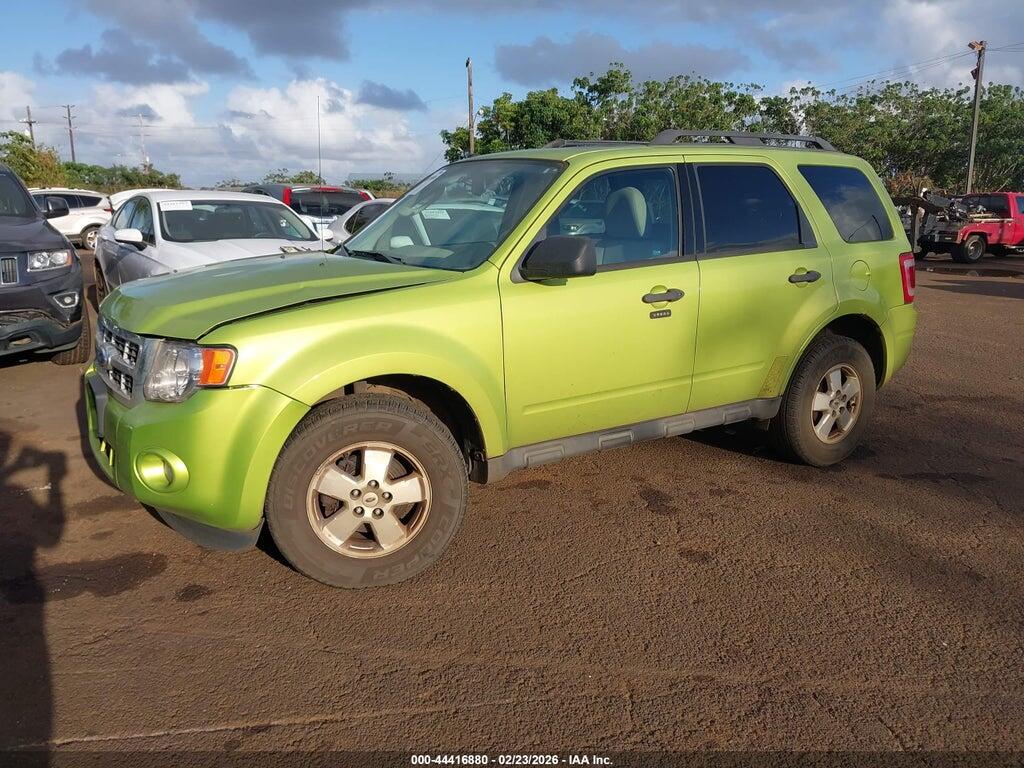 1FMCU0DG9BKC09832 2011 FORD ESCAPE photo no. 2