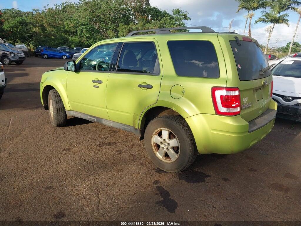 1FMCU0DG9BKC09832 2011 FORD ESCAPE photo no. 3