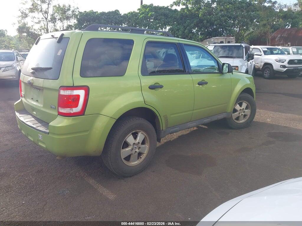 1FMCU0DG9BKC09832 2011 FORD ESCAPE photo no. 4