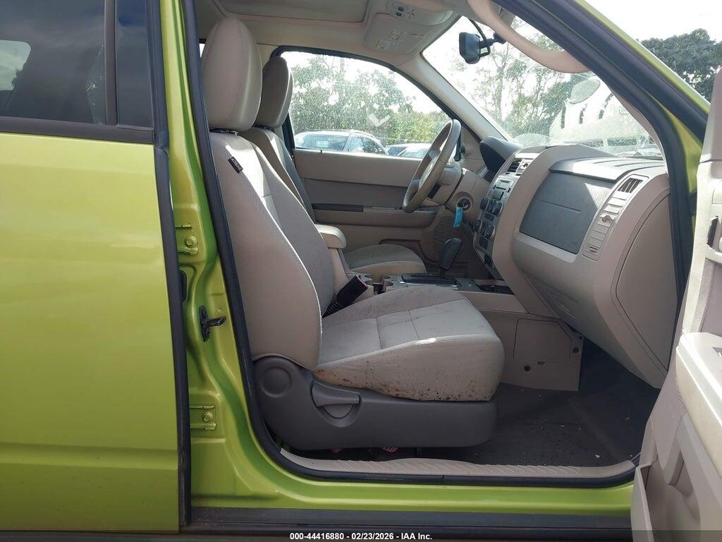 1FMCU0DG9BKC09832 2011 FORD ESCAPE photo no. 5