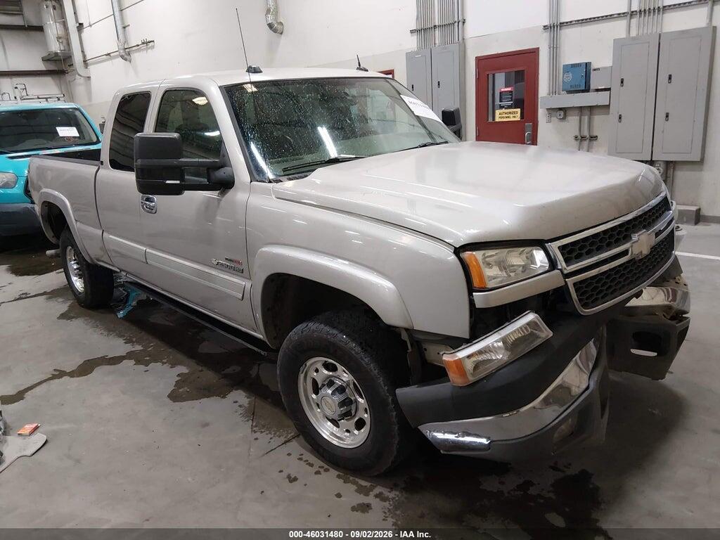 2005 CHEVROLET SILVERADO 1GCHK292X5E144985