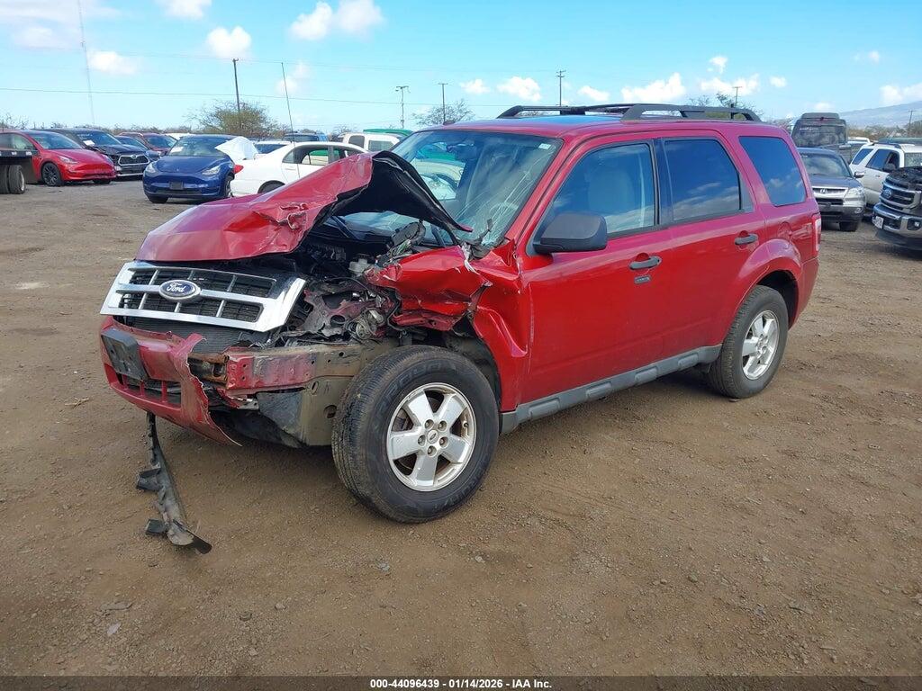 1FMCU0DG7AKD45858 2010 FORD ESCAPE photo no. 2