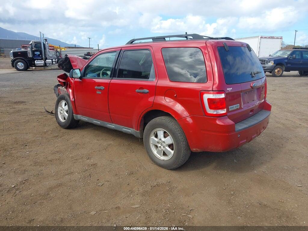 1FMCU0DG7AKD45858 2010 FORD ESCAPE photo no. 3