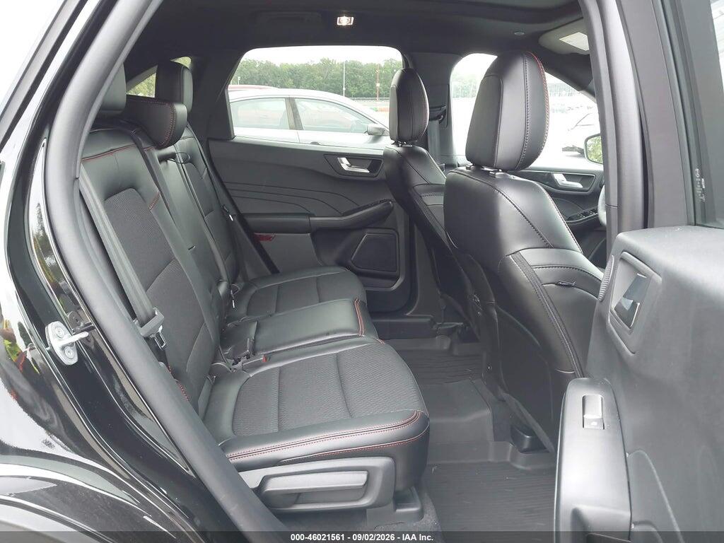 1FMCU9NAXTUA16271 2026 FORD ESCAPE photo no. 8