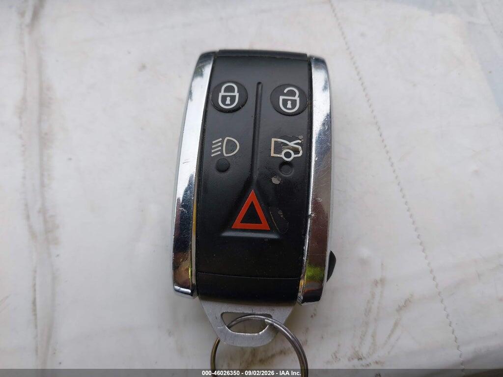 SAJWA0GB6ALR58110 2010 JAGUAR XF photo no. 11
