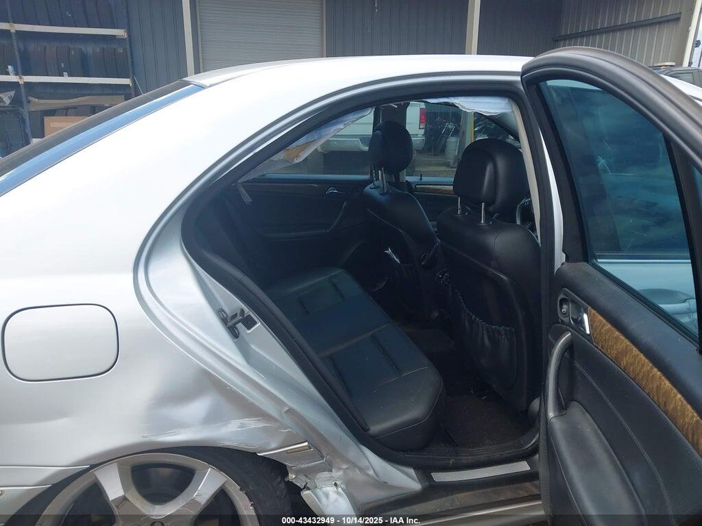 WDBRF52H67F902521 2007 MERCEDES-BENZ C 230 photo no. 8