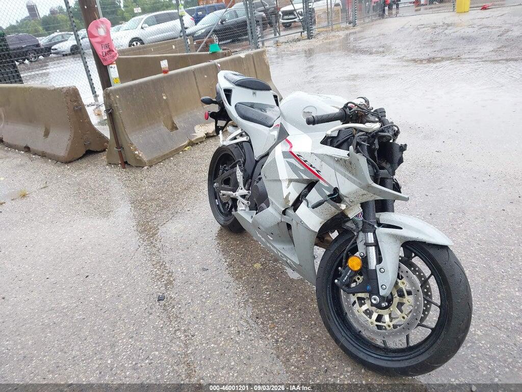 2026 HONDA CBR600 JH2PC40H5TK301298