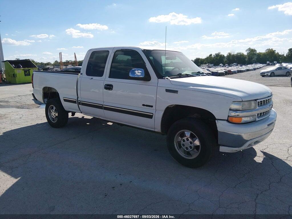 1999 CHEVROLET SILVERADO 1500 2GCEC19T8X1277638