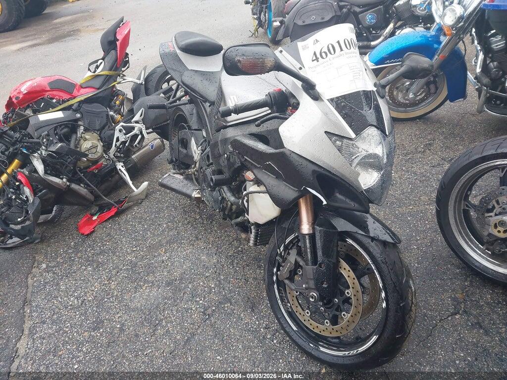 2006 SUZUKI GSX-R1000 JS1GT76A162103336