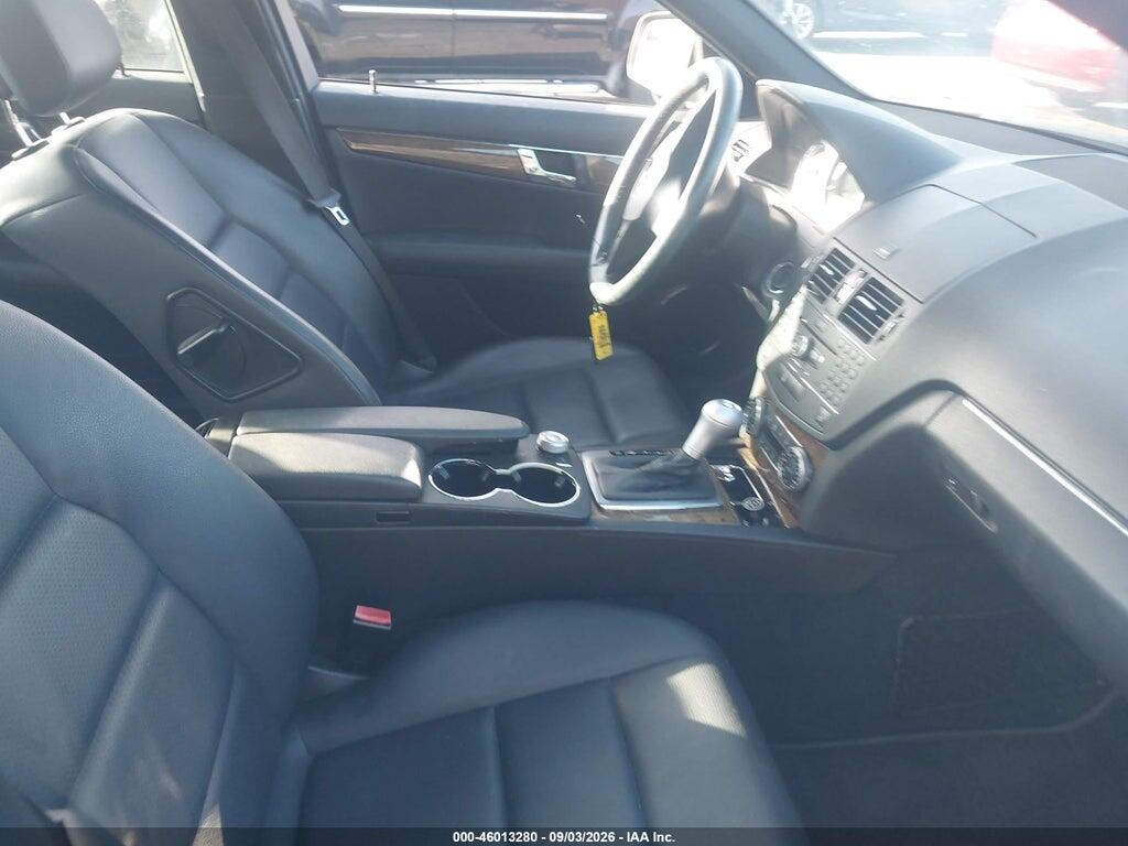 WDDGF56X78R020046 2008 MERCEDES-BENZ C 350 photo no. 5