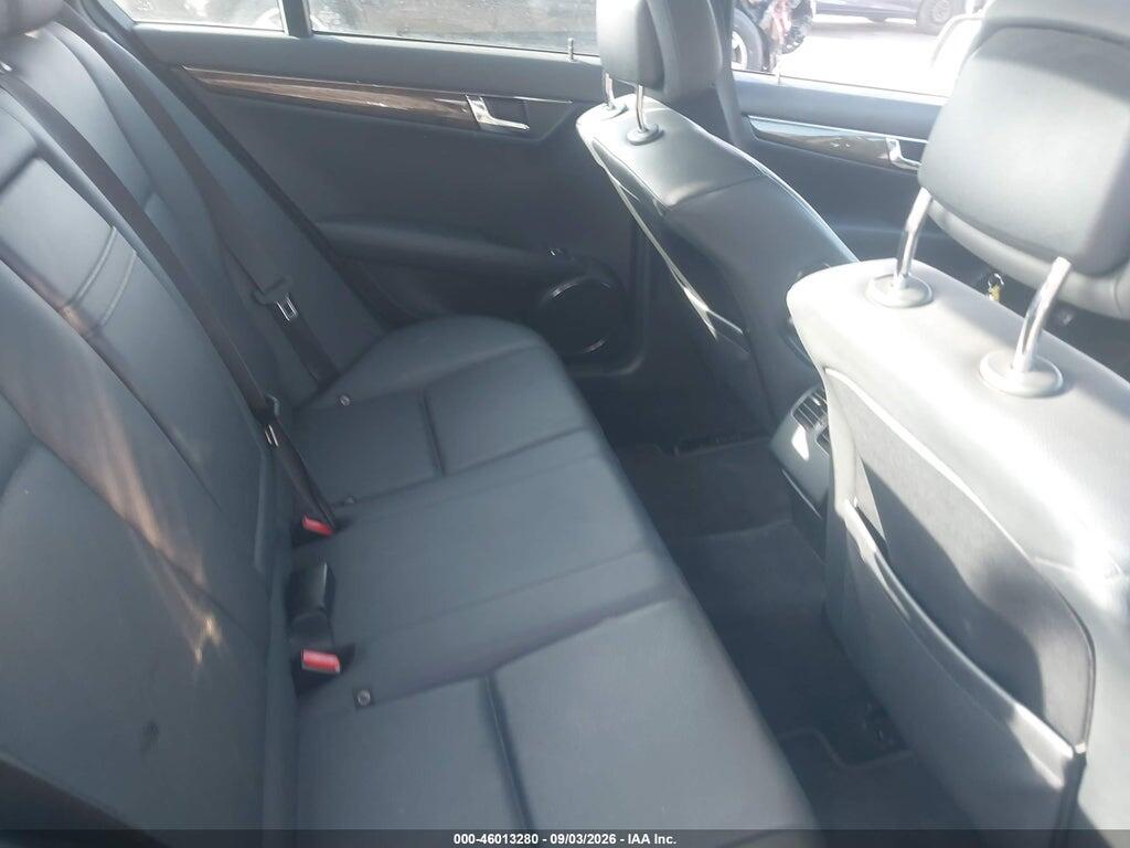 WDDGF56X78R020046 2008 MERCEDES-BENZ C 350 photo no. 8