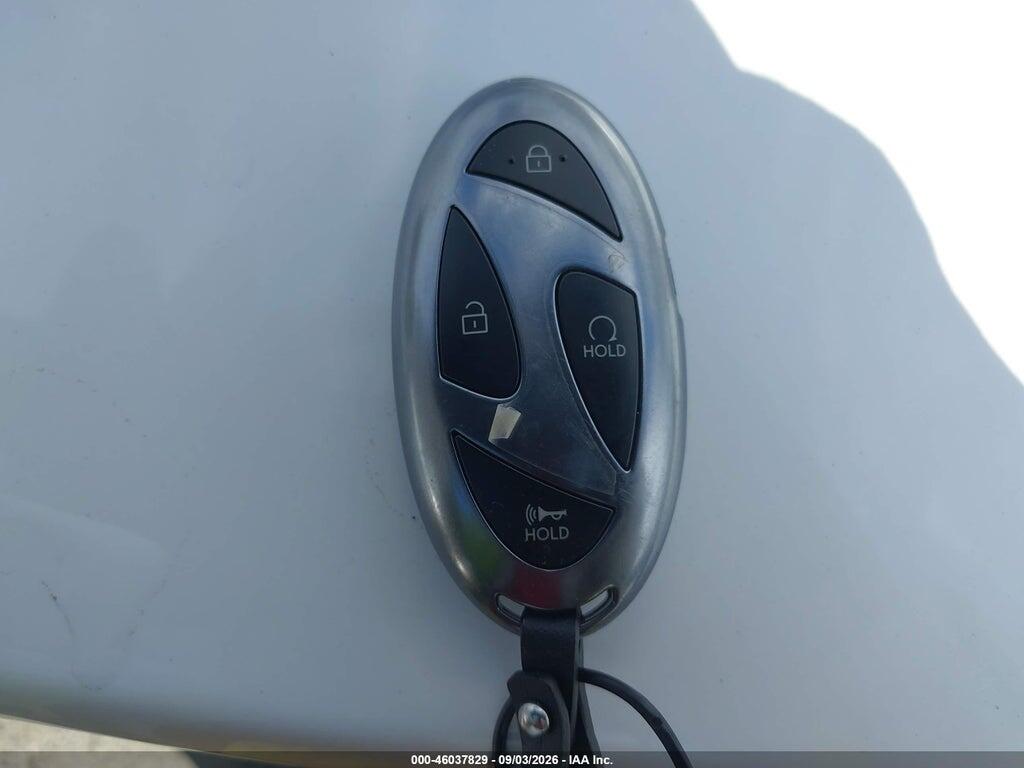 KMHLM4DJ3TU215506 2026 HYUNDAI ELANTRA HYBRID photo no. 11