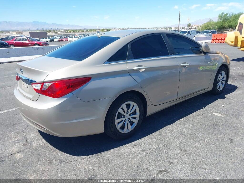 5NPEB4AC6CH322018 2012 HYUNDAI SONATA photo no. 4