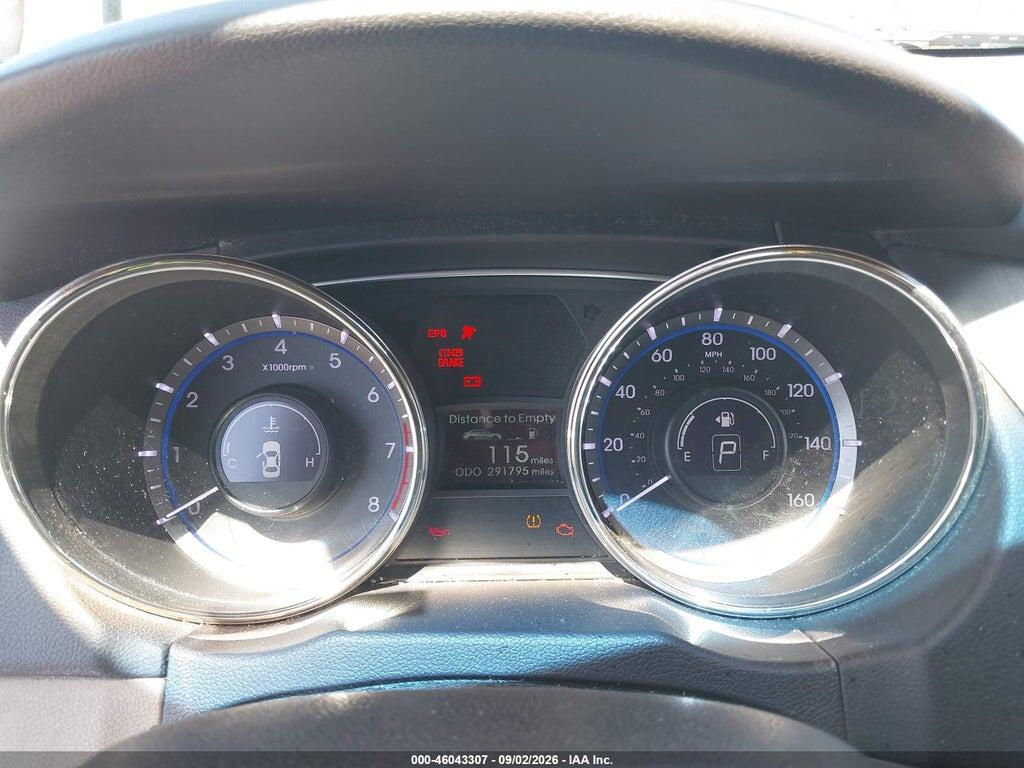 5NPEB4AC6CH322018 2012 HYUNDAI SONATA photo no. 7