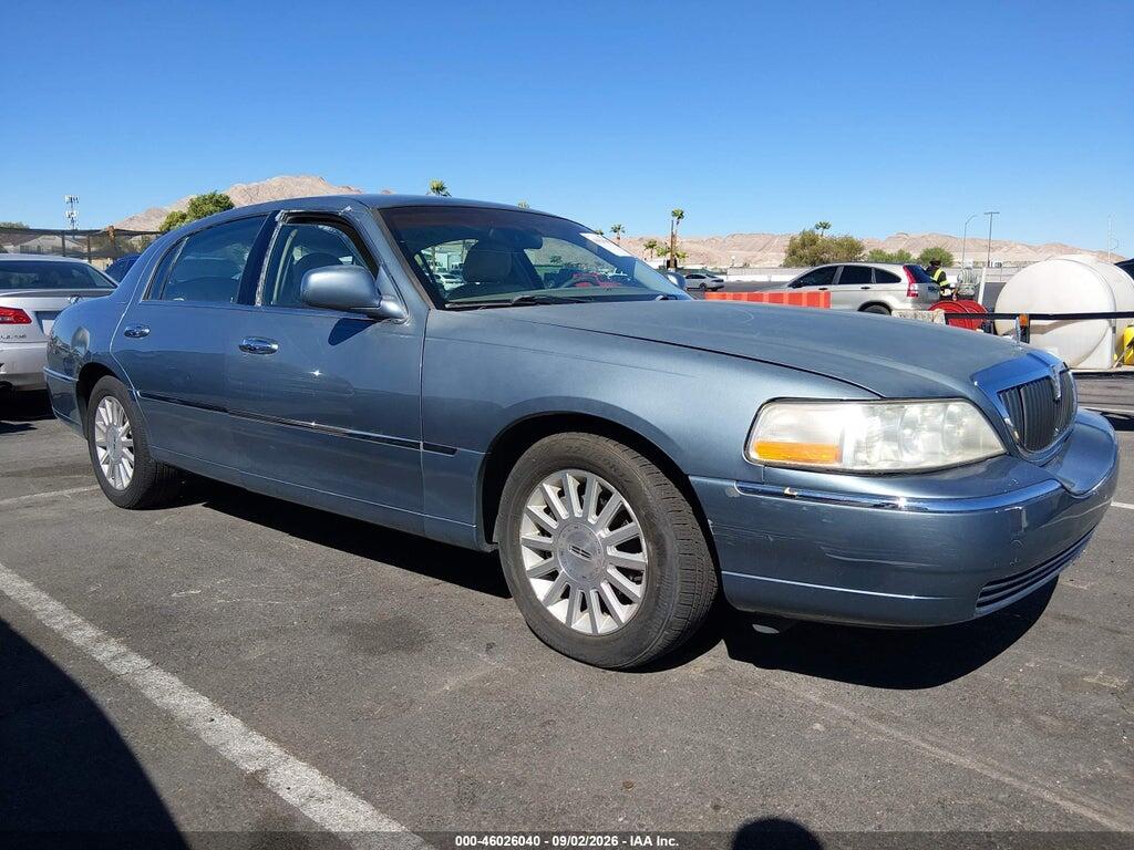 2004 LINCOLN TOWN CAR 1LNHM81W14Y663654