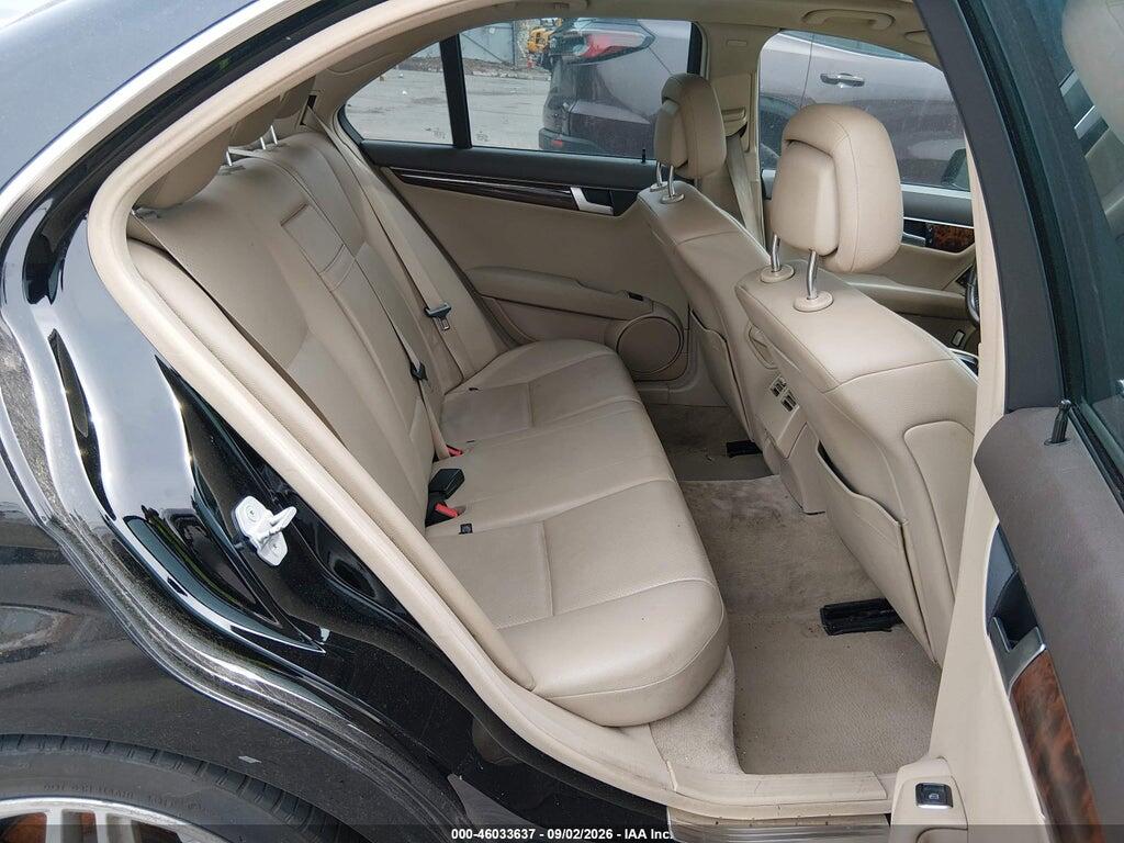 WDDGF4HB2CA670289 2012 MERCEDES-BENZ C 250 photo no. 8