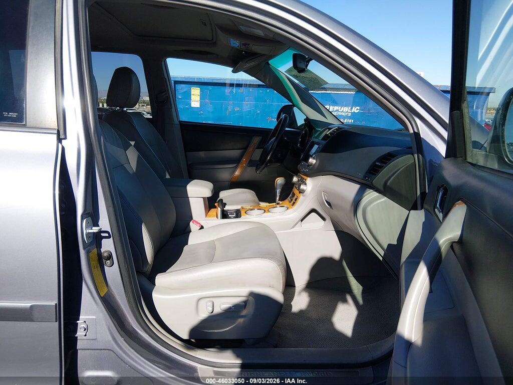 JTEEW44A982023402 2008 TOYOTA HIGHLANDER HYBRID photo no. 5