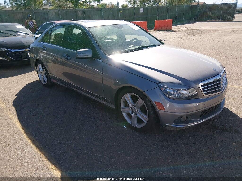 2011 MERCEDES-BENZ C 300 WDDGF8BB0BR180286