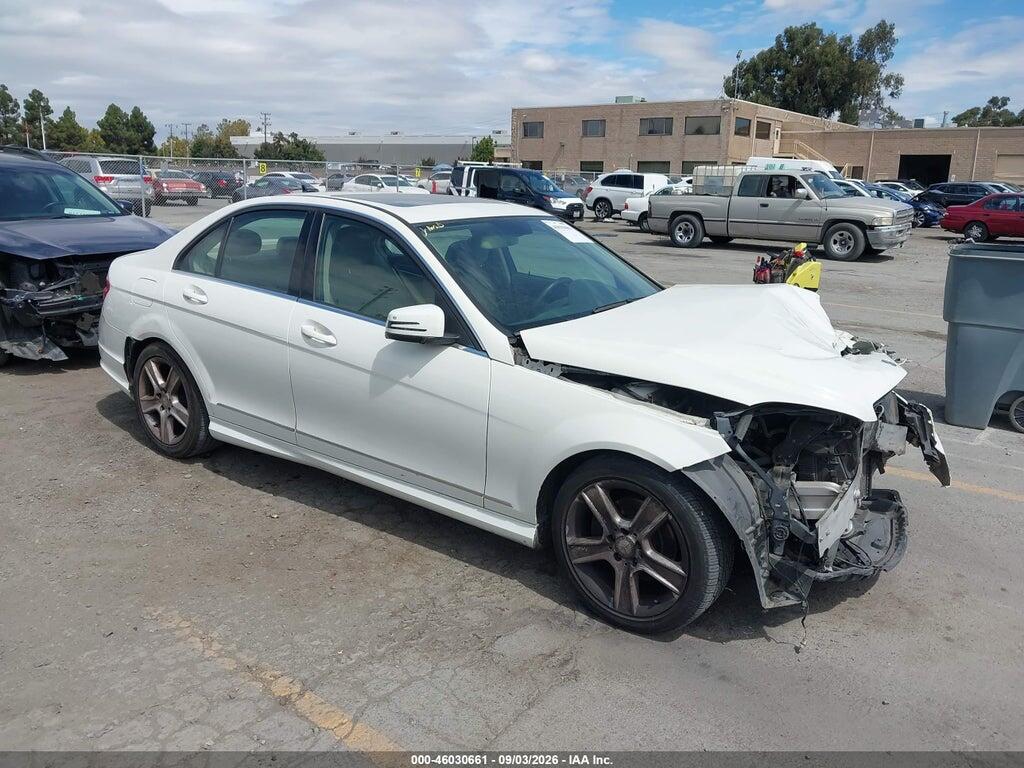 2011 MERCEDES-BENZ C 300 WDDGF5EB7BA425089