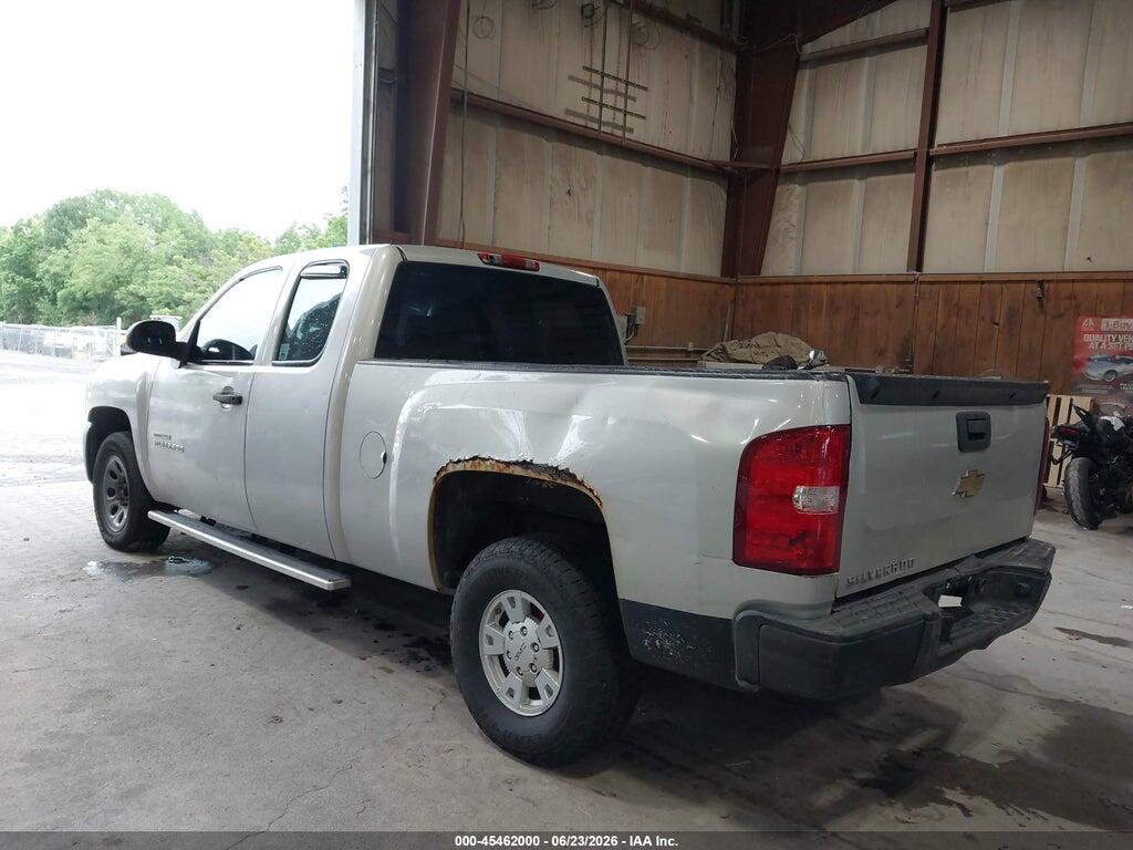 1GCRCPEX0BZ118240 2011 CHEVROLET SILVERADO 1500 photo no. 3