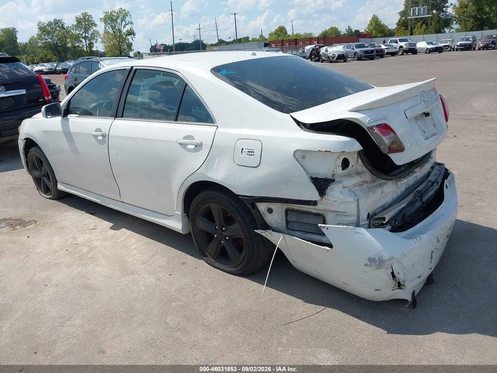 4T1BF3EK1BU738433 2011 TOYOTA CAMRY photo no. 3