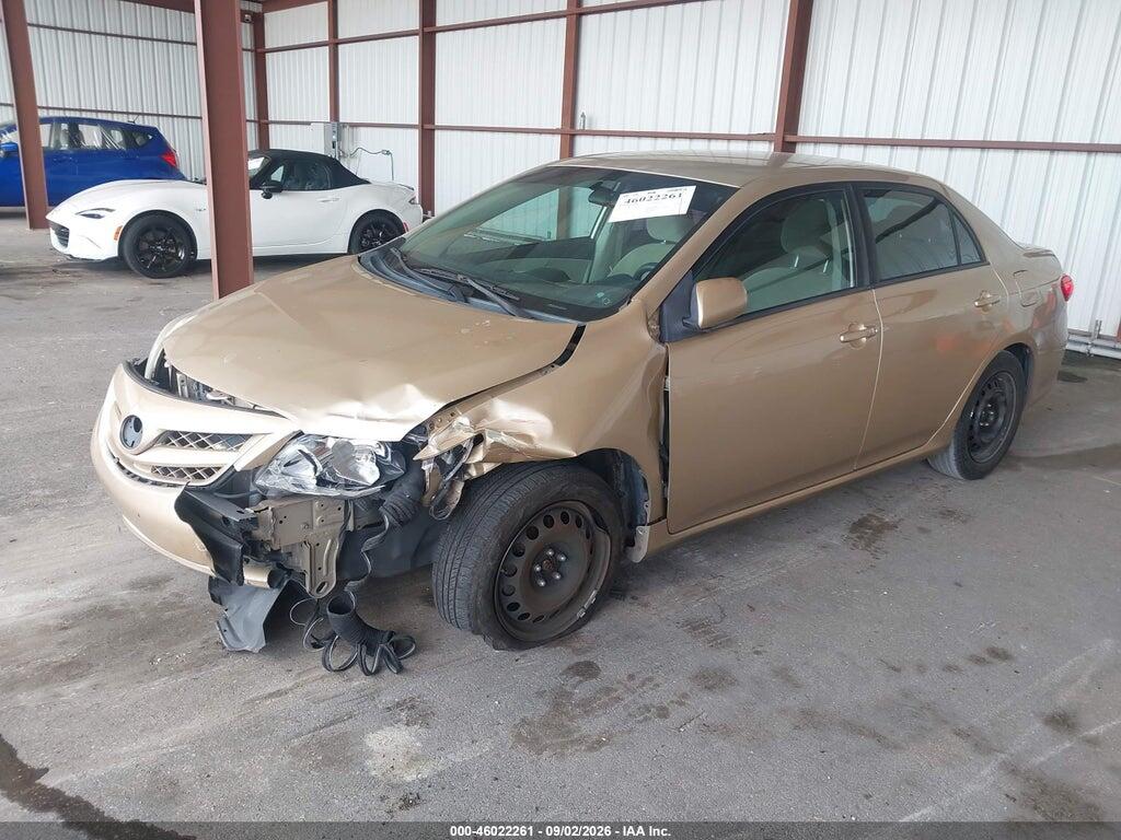 2T1BU4EE2CC899141 2012 TOYOTA COROLLA photo no. 2