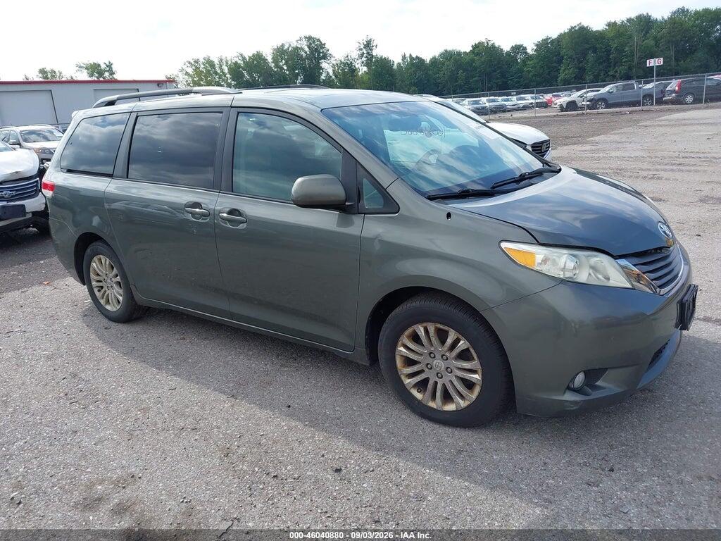 2011 TOYOTA SIENNA 5TDYK3DC8BS064452