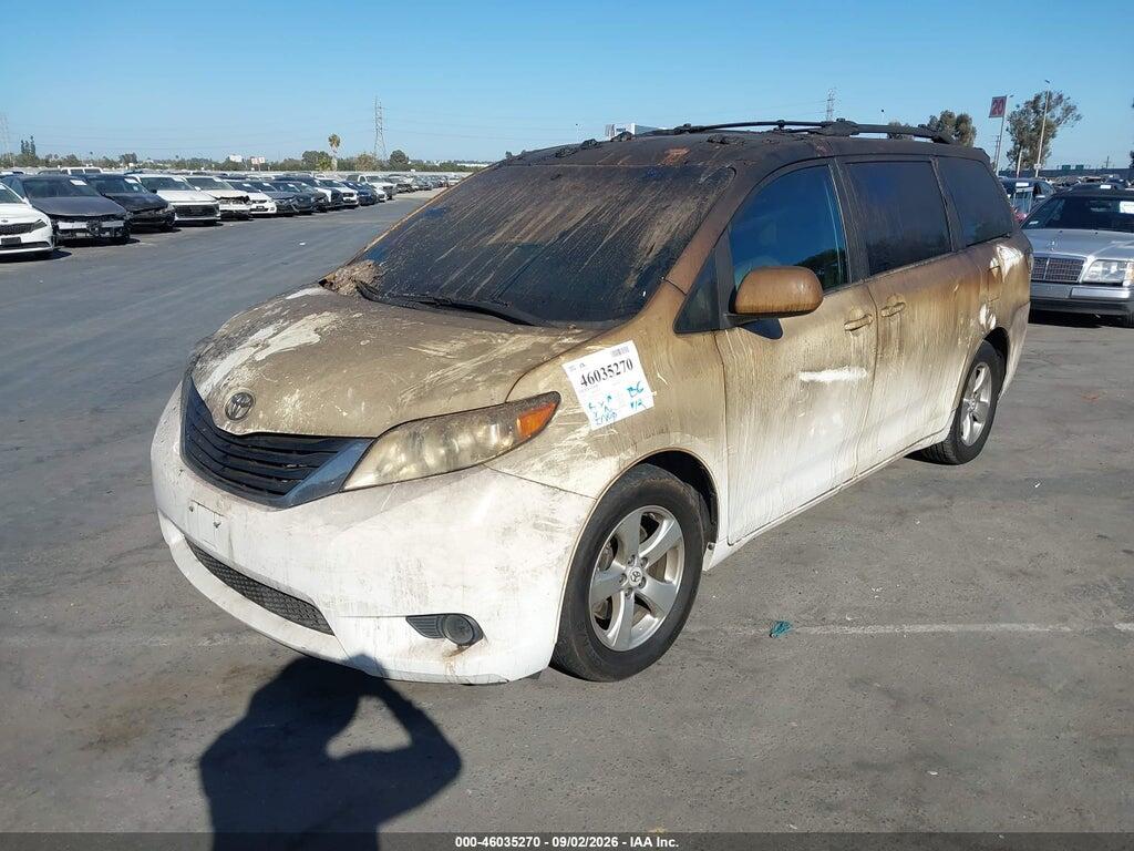 5TDKK3DC0CS207370 2012 TOYOTA SIENNA photo no. 6