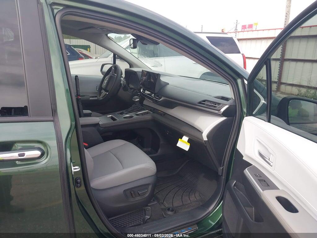 5TDYRKECXTS333508 2026 TOYOTA SIENNA photo no. 5
