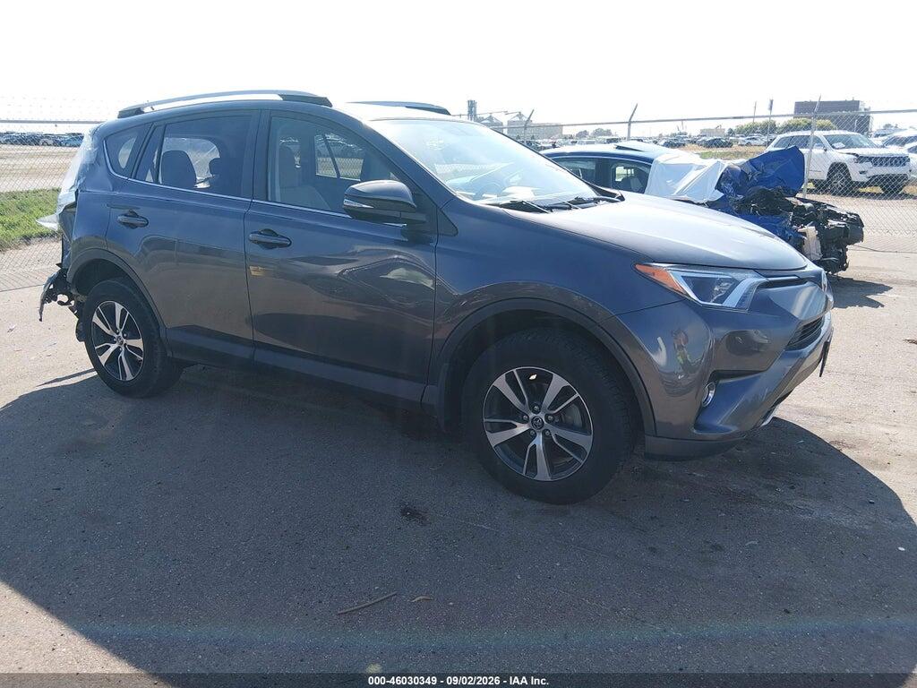 2016 TOYOTA RAV4 JTMRFREV1GD197584