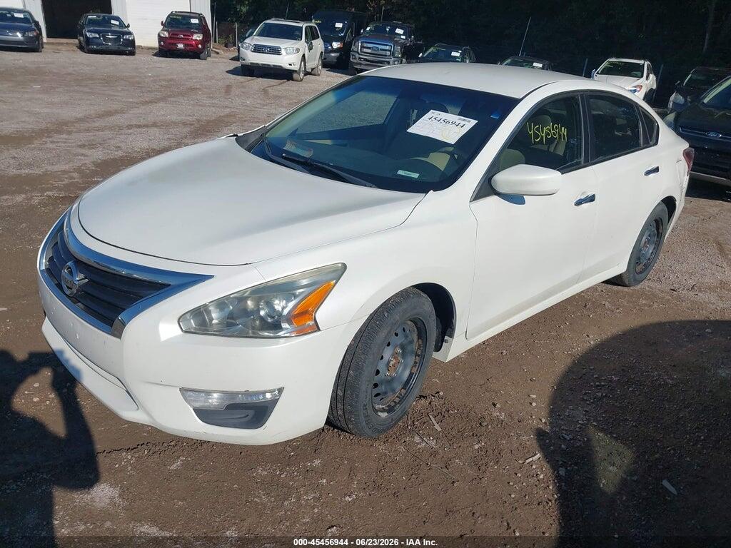 1N4AL3AP4DN519172 2013 NISSAN ALTIMA photo no. 2