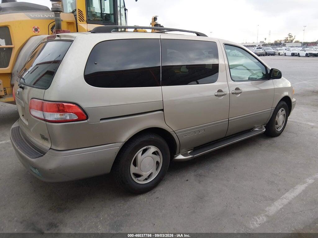 4T3ZF13C42U497313 2002 TOYOTA SIENNA photo no. 4