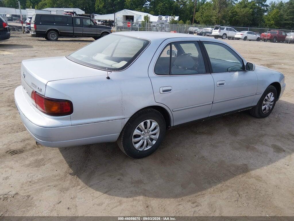 4T1BG12K4TU739308 1996 TOYOTA CAMRY photo no. 4