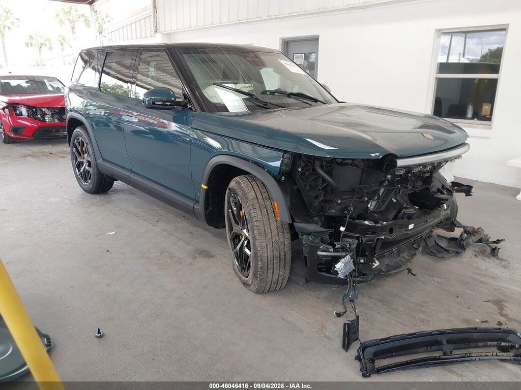 2027 RIVIAN R1T 7PD2EAABXVN002261