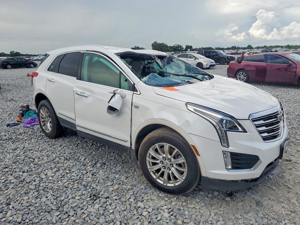 1GYKNARS9HZ273539 2017 CADILLAC XT5 photo no. 4