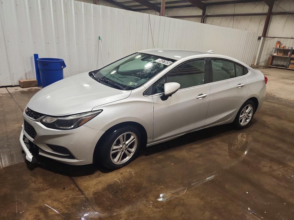 2017 CHEVROLET CRUZE 1G1BE5SM9H7170781