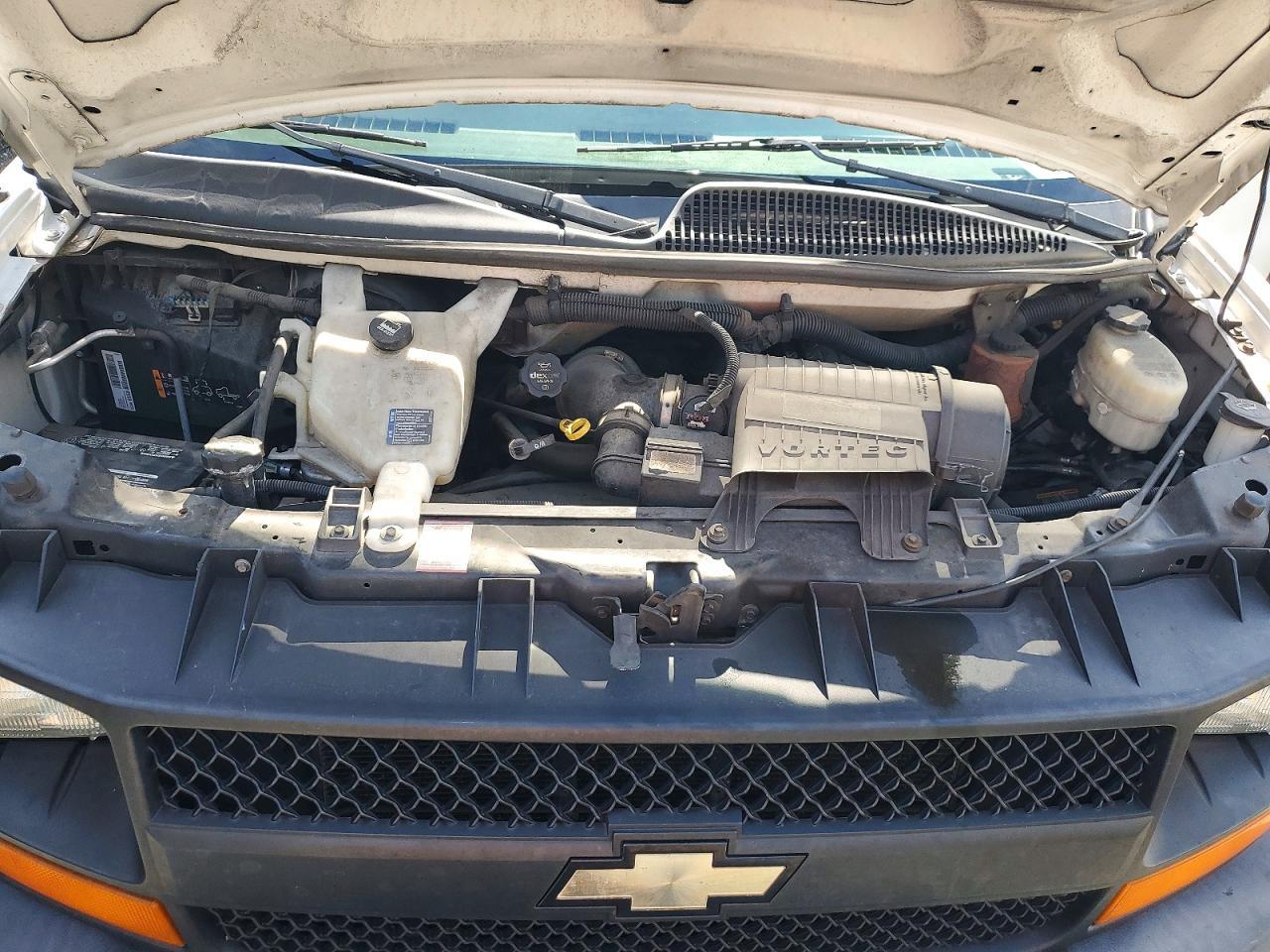 1GCZGUCG3F1184145 2015 CHEVROLET EXPRESS G3500 photo no. 12