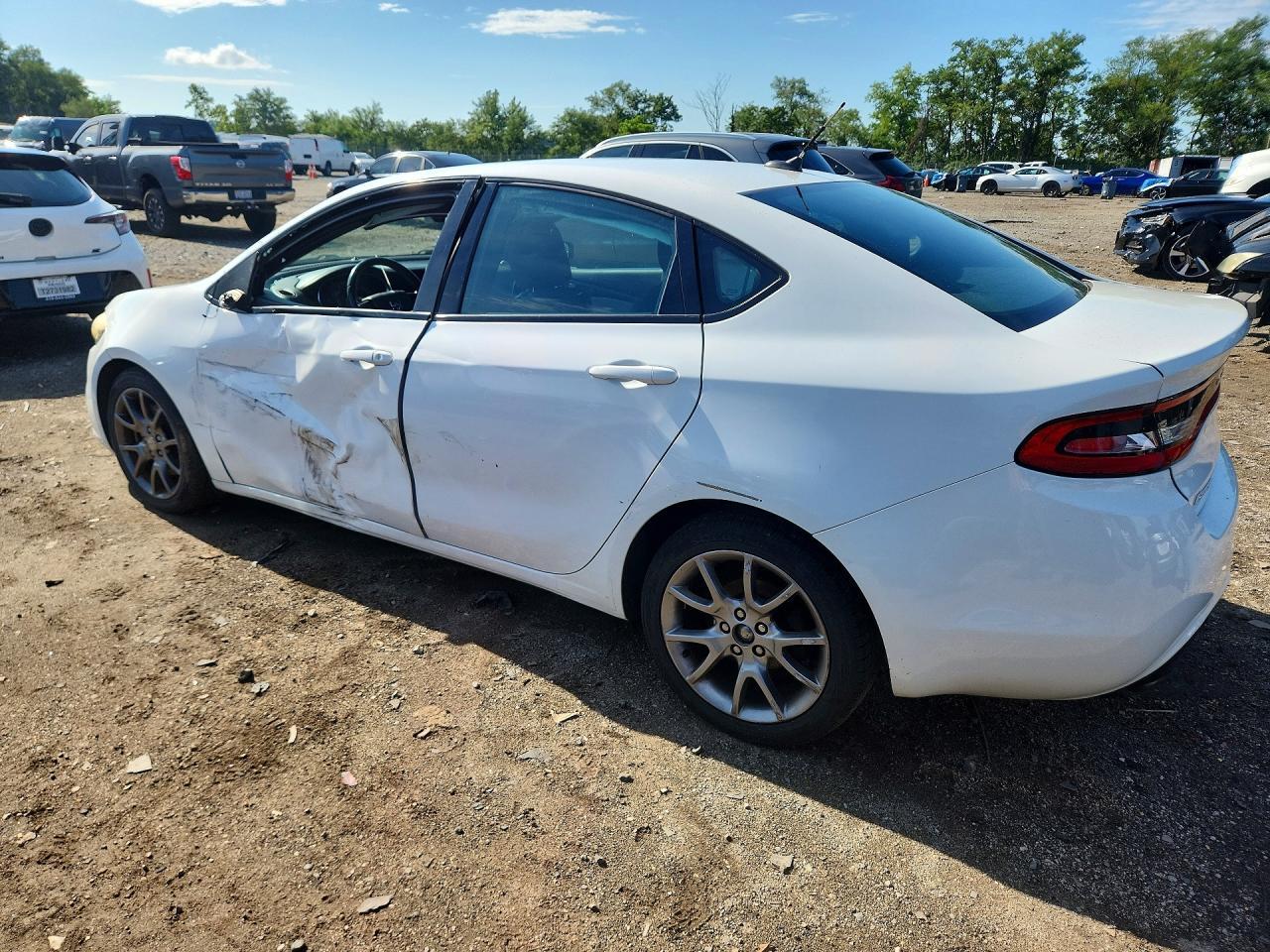 2015 DODGE DART SXT — Фото 2 из 13