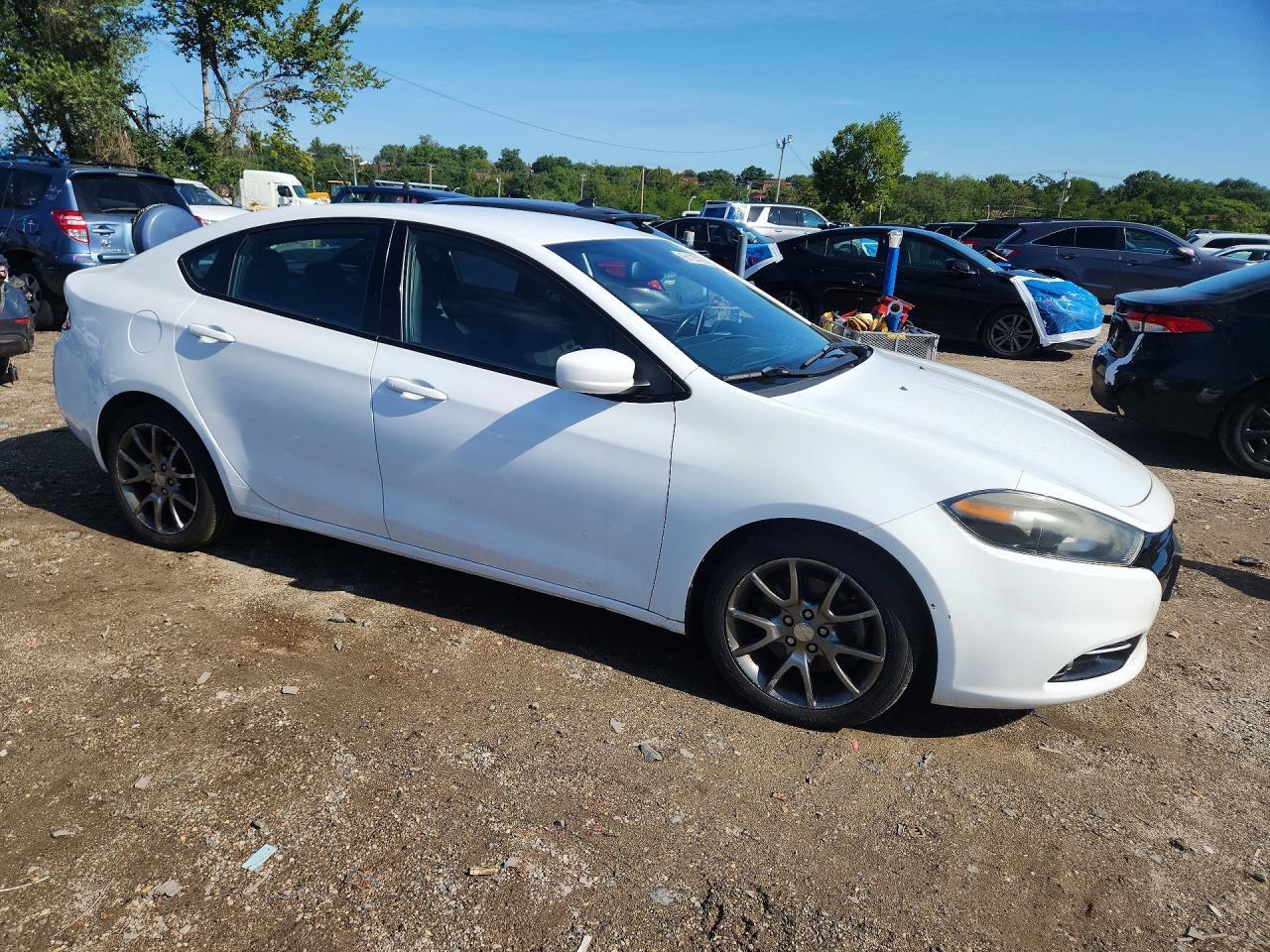 2015 DODGE DART SXT — Фото 4 из 13