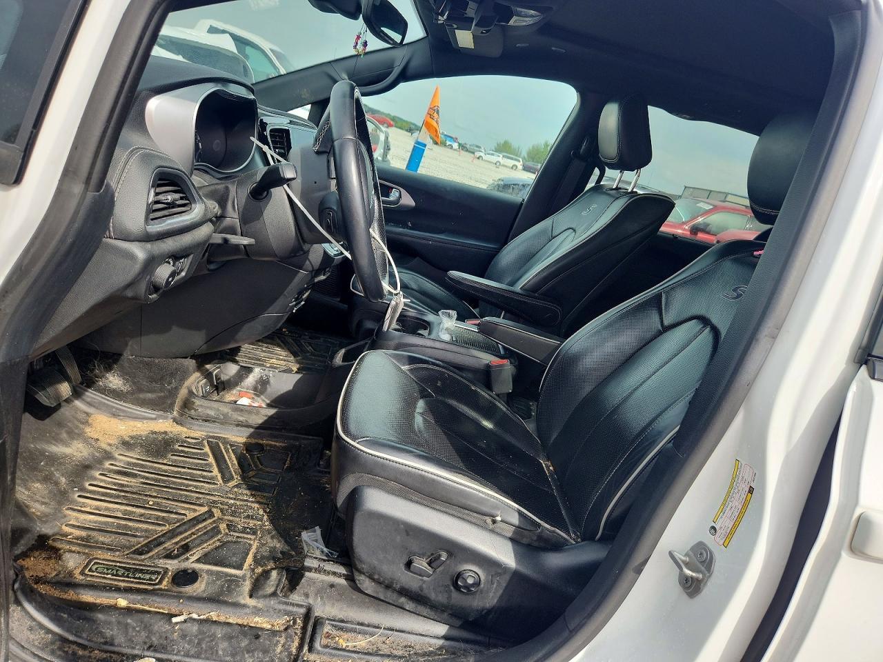 2018 CHRYSLER PACIFICA LIMITED — Фото 7 из 13
