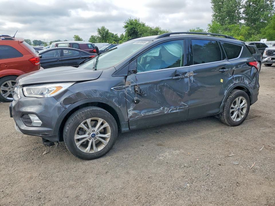 2018 FORD ESCAPE 1FMCU9HD5JUB62936