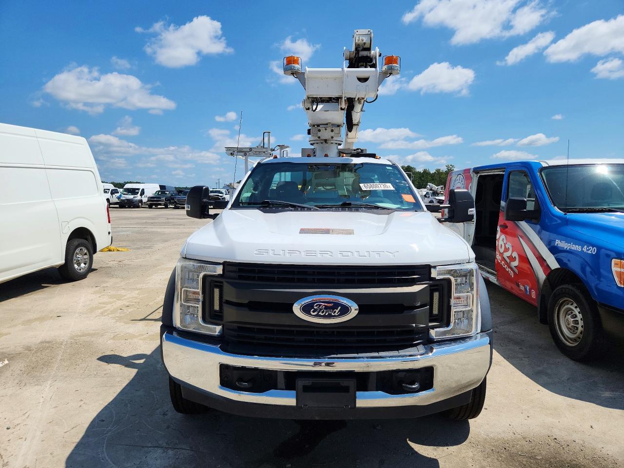 2017 FORD F450 SUPER DUTY BUCKET TRUCK — Фото 5 из 12