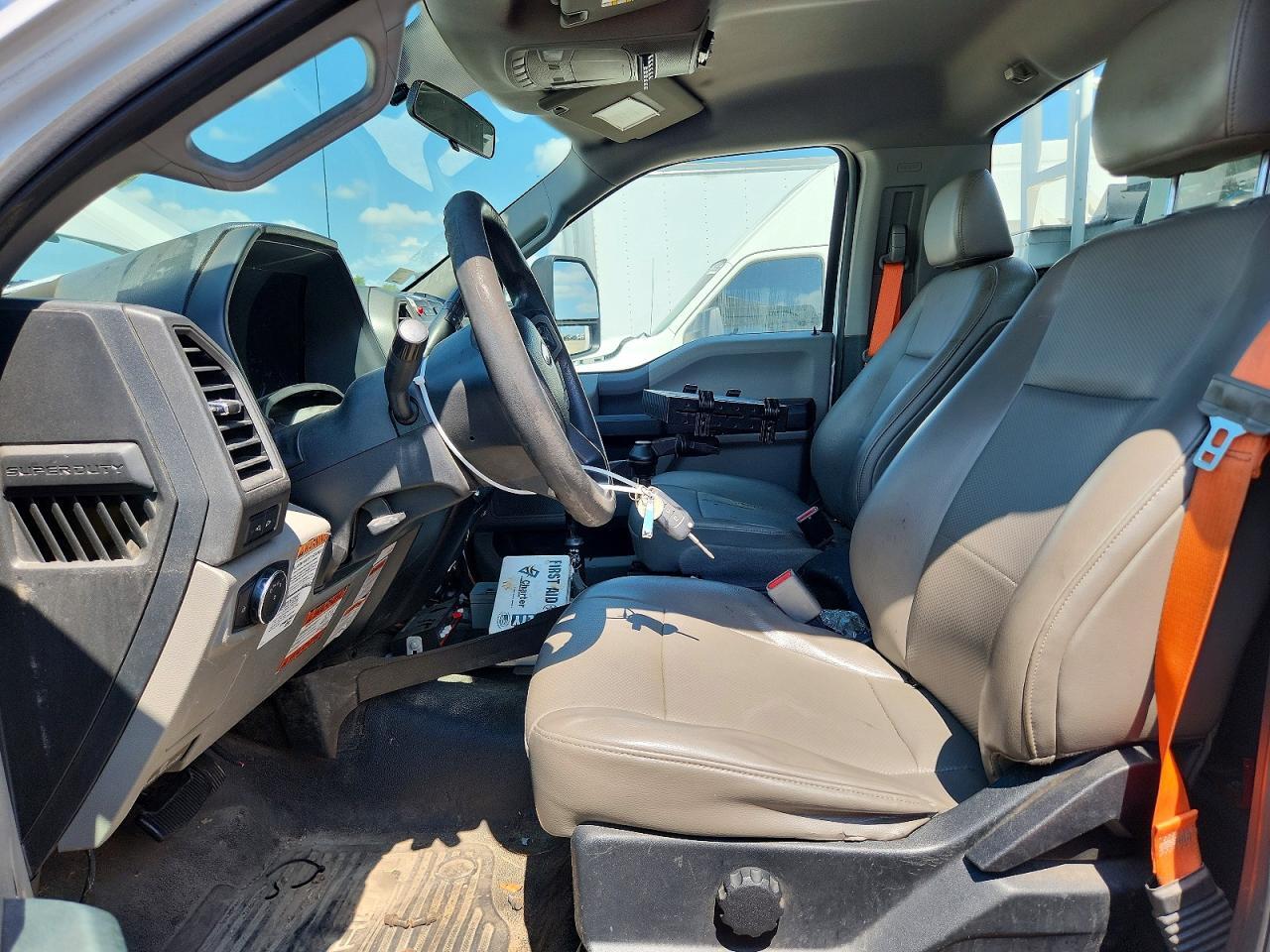 2017 FORD F450 SUPER DUTY BUCKET TRUCK — Фото 7 из 12