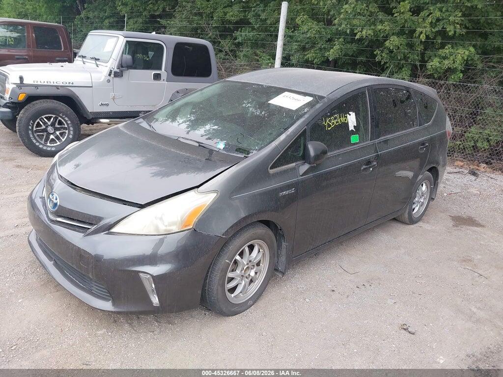 JTDZN3EU8D3190303 2013 TOYOTA PRIUS V photo no. 2