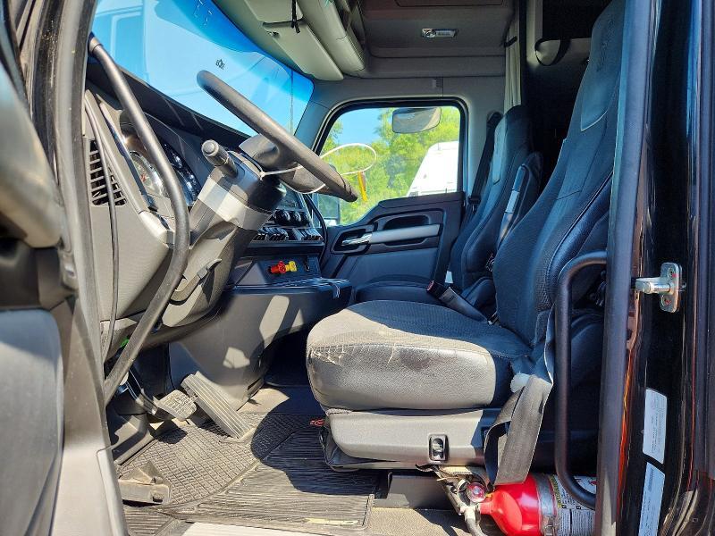 2022 KENWORTH CONSTRUCTI - SEMI TRUCK — Фото 7 из 14